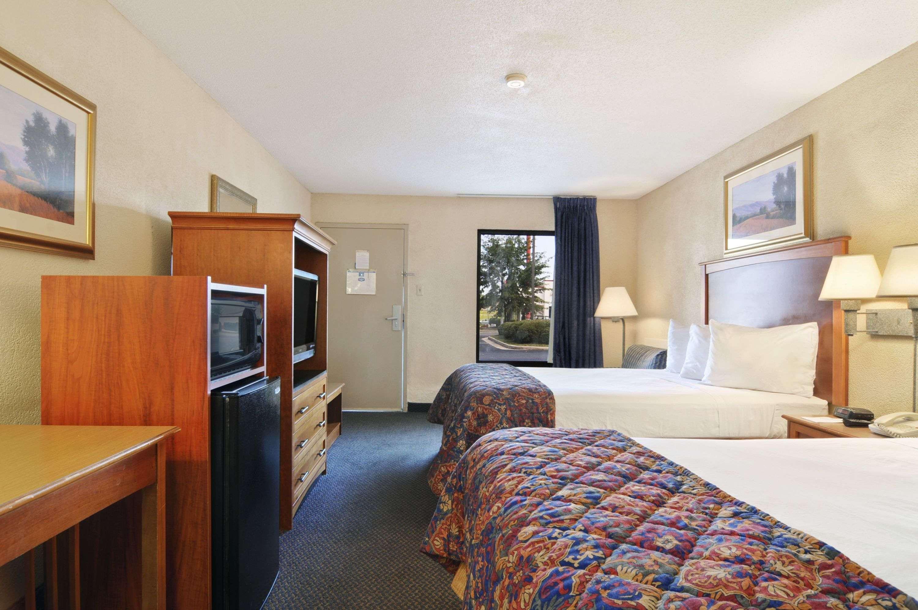 Baymont By Wyndham Macon I-75 Motel Ngoại thất bức ảnh