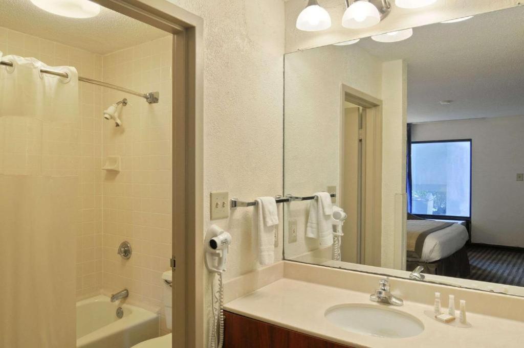 Baymont By Wyndham Macon I-75 Motel Ngoại thất bức ảnh