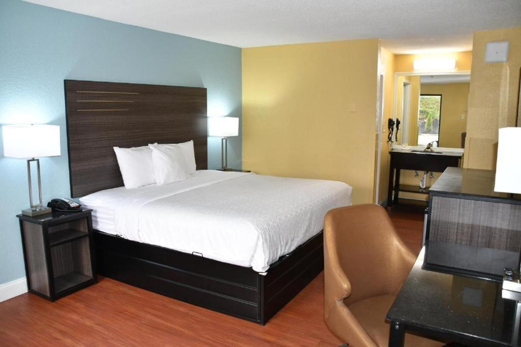 Baymont By Wyndham Macon I-75 Motel Ngoại thất bức ảnh